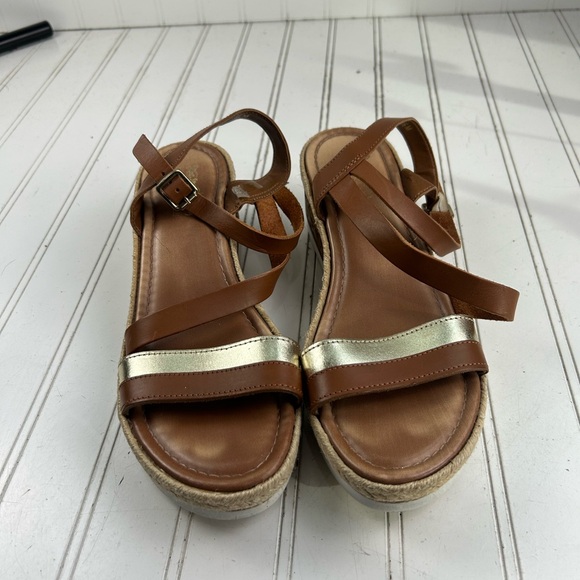 Coach and Four Banno Metallic Gold Wedge Strappy Sandals Women’s Size 8 - Picture 3 of 12